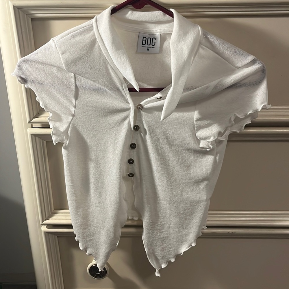 White cropped button up tee
